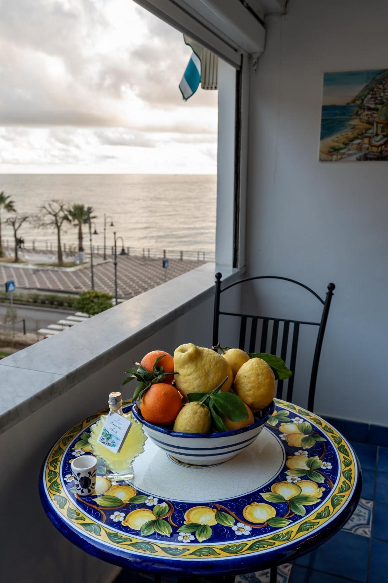 Maiori Apartment By Marcel Esterno foto